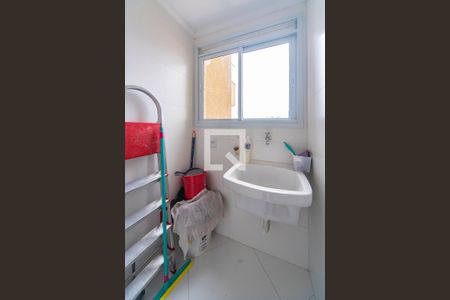 Apartamento para alugar com 70m², 2 quartos e 1 vagaÁrea de Serviço