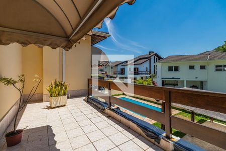 Casa à venda com 480m², 4 quartos e 6 vagasSuíte 1