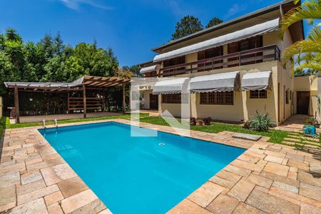 Casa à venda com 480m², 4 quartos e 6 vagasÁrea Externa