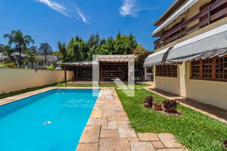 Casa à venda com 480m², 4 quartos e 6 vagasÁrea Externa