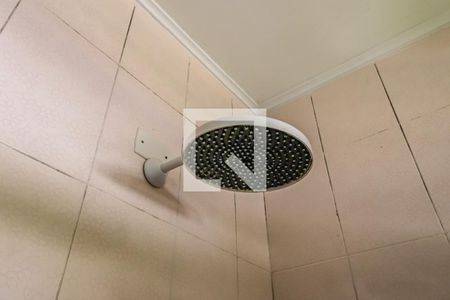 Casa à venda com 480m², 4 quartos e 6 vagasBanheiro da Suíte 1