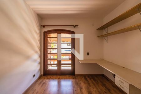 Casa à venda com 480m², 4 quartos e 6 vagasSuíte 3