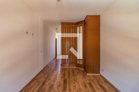 Casa à venda com 480m², 4 quartos e 6 vagasSuíte 4