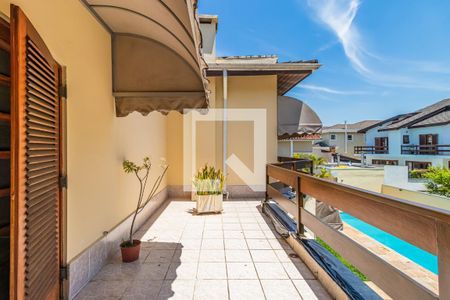 Casa à venda com 480m², 4 quartos e 6 vagasSuíte 1