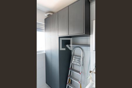 Apartamento para alugar com 50m², 2 quartos e 1 vaga Apartamento para alugar com 50m², 2 quartos e 1 vagaÁrea de Serviço - Armários