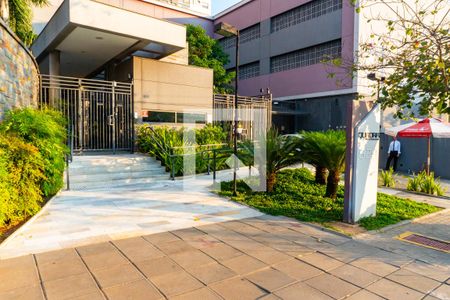 Apartamento para alugar com 50m², 2 quartos e 1 vaga Apartamento para alugar com 50m², 2 quartos e 1 vagaFachada e portaria