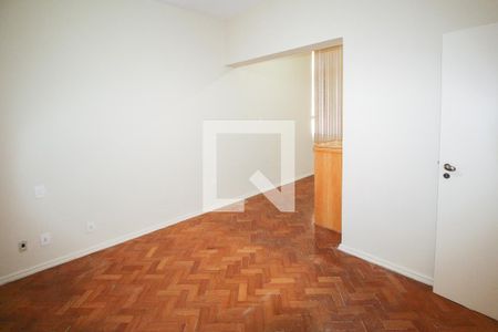 Suíte de apartamento para alugar com 3 quartos, 117m² em Copacabana, Rio de Janeiro