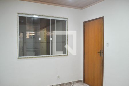 Quarto 1 de casa para alugar com 3 quartos, 25m² em Da Luz, Nova Iguaçu