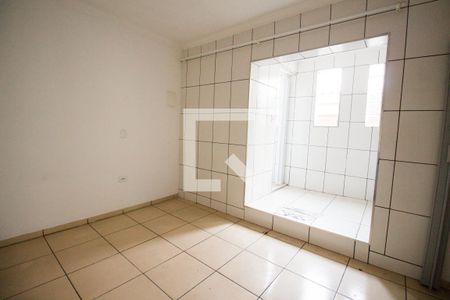 Quarto de casa para alugar com 1 quarto, 60m² em Vila Campanela, São Paulo