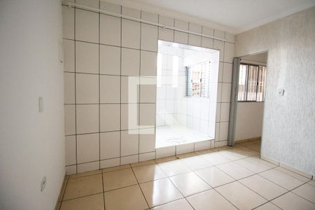 Quarto de casa para alugar com 1 quarto, 60m² em Vila Campanela, São Paulo