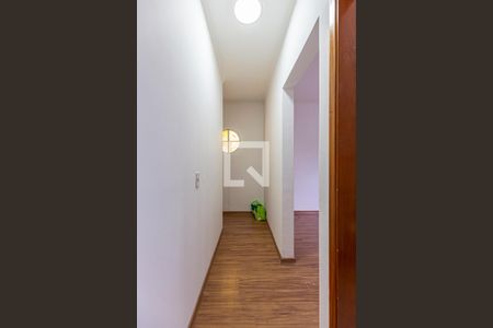 Corredor Dormitórios de casa à venda com 3 quartos, 154m² em Vila Tibiriçá, Santo André