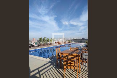 Studio para alugar com 32m², 1 quarto e 1 vagaPiscina