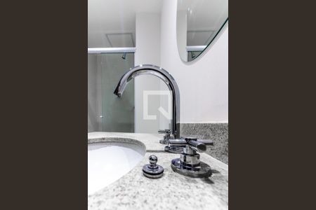 Detalhe Pia Banheiro de kitnet/studio para alugar com 1 quarto, 32m² em Butantã, São Paulo
