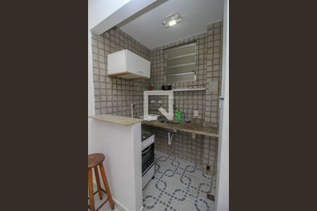 Apartamento para alugar com 40m², 1 quarto e sem vaga Apartamento para alugar com 40m², 1 quarto e sem vagaCozinha - Armários