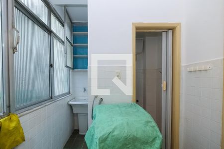 Apartamento à venda com 65m², 2 quartos e sem vaga Apartamento à venda com 65m², 2 quartos e sem vagaÁrea de Serviço
