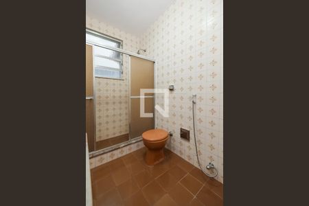 Apartamento à venda com 65m², 2 quartos e sem vaga Apartamento à venda com 65m², 2 quartos e sem vagaBanheiro Corredor