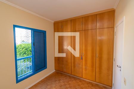 Quarto 2 de apartamento para alugar com 2 quartos, 77m² em Cambuí, Campinas