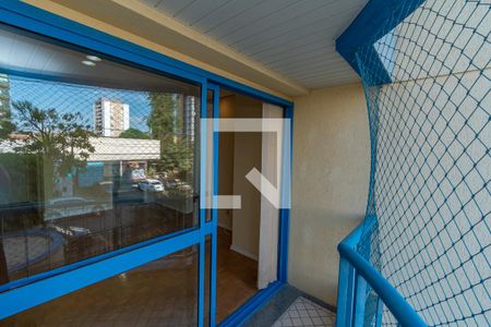 Varanda Sala de Estar/Jantar de apartamento para alugar com 2 quartos, 77m² em Cambuí, Campinas