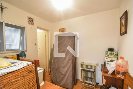 Casa à venda com 300m², 3 quartos e 2 vagasQuarto de Serviços