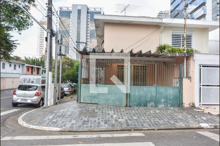 Casa à venda com 300m², 3 quartos e 2 vagasCasa
