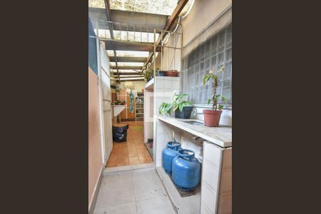 Casa à venda com 300m², 3 quartos e 2 vagasChurrasqueira