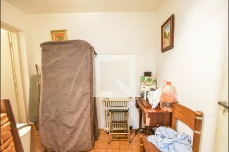 Casa à venda com 300m², 3 quartos e 2 vagasQuarto de Serviços