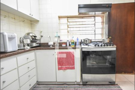 Casa à venda com 300m², 3 quartos e 2 vagasCozinha