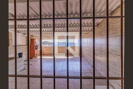 Vista da sala de casa à venda com 2 quartos, 132m² em Cidade Domitila, São Paulo