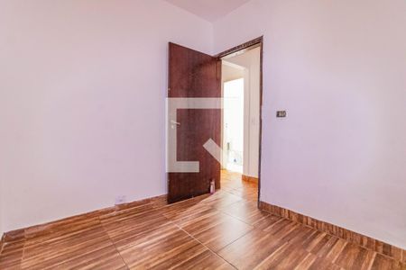 Quarto 2 de casa à venda com 2 quartos, 132m² em Cidade Domitila, São Paulo