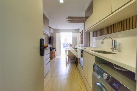 Cozinha de apartamento à venda com 1 quarto, 33m² em Vila Mariana, São Paulo