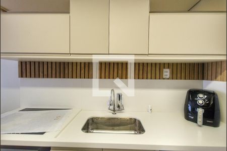 Cozinha de apartamento à venda com 1 quarto, 33m² em Vila Mariana, São Paulo