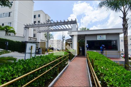 Apartamento para alugar com 47m², 2 quartos e 1 vagaFachada do Condomínio