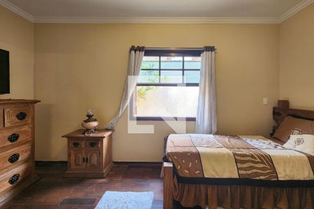 Casa à venda com 500m², 4 quartos e 6 vagas Casa à venda com 500m², 4 quartos e 6 vagasSuíte 2