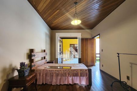 Casa à venda com 500m², 4 quartos e 6 vagas Casa à venda com 500m², 4 quartos e 6 vagasSuíte 4