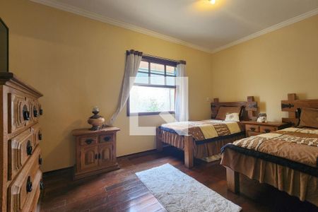 Casa à venda com 500m², 4 quartos e 6 vagas Casa à venda com 500m², 4 quartos e 6 vagasSuíte 2