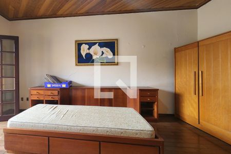 Casa à venda com 500m², 4 quartos e 6 vagas Casa à venda com 500m², 4 quartos e 6 vagasSuíte 3