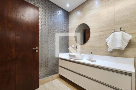 Casa à venda com 500m², 4 quartos e 6 vagas Casa à venda com 500m², 4 quartos e 6 vagasBanheiro da Suíte 2