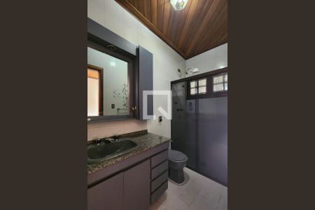 Casa à venda com 500m², 4 quartos e 6 vagas Casa à venda com 500m², 4 quartos e 6 vagasBanheiro da Suíte 3