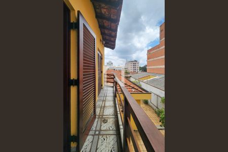 Casa à venda com 500m², 4 quartos e 6 vagas Casa à venda com 500m², 4 quartos e 6 vagasSalão de Festas parte superior