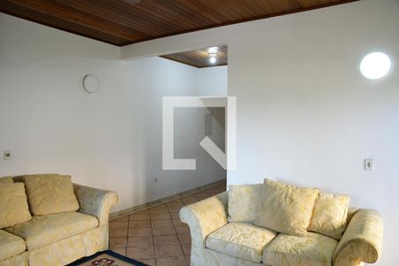 Sala de casa para alugar com 3 quartos, 160m² em Vila Santo Antonio do Portao, Cotia