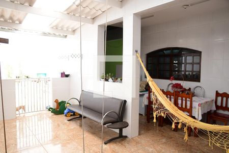 Casa para alugar com 160m², 3 quartos e 1 vagaQuintal