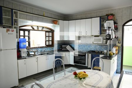 Casa para alugar com 160m², 3 quartos e 1 vagaCozinha