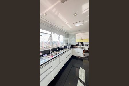 Apartamento para alugar com 400m², 5 quartos e 5 vagasCozinha