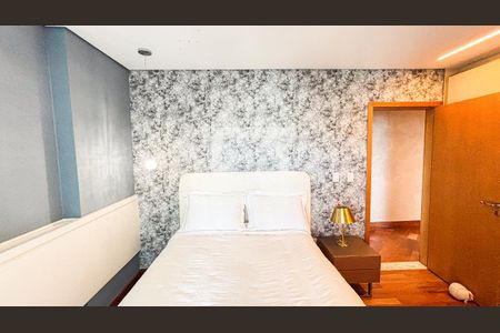 Apartamento para alugar com 400m², 5 quartos e 5 vagasSuíte 3