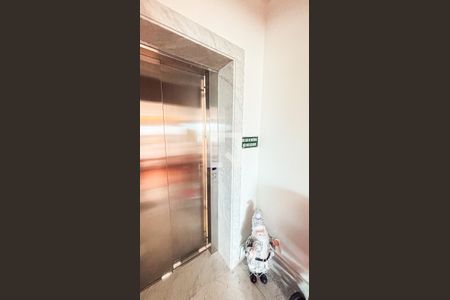 Apartamento para alugar com 400m², 5 quartos e 5 vagasSala - Sala de Jantar - Hall do Elevador