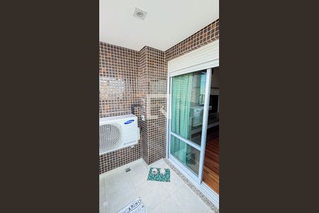 Apartamento para alugar com 400m², 5 quartos e 5 vagasSuíte 2 Varanda