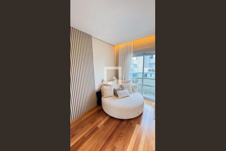 Apartamento para alugar com 400m², 5 quartos e 5 vagasCloset Suíte 1