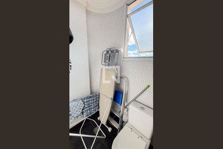 Apartamento para alugar com 400m², 5 quartos e 5 vagasBanheiro de Serviço