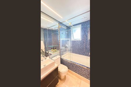 Apartamento para alugar com 400m², 5 quartos e 5 vagasBanheiro da Suíte 3