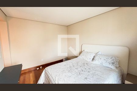 Apartamento para alugar com 400m², 5 quartos e 5 vagasSuíte 1